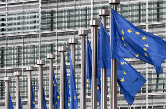 Президент Еврокомиссии доволен реформами в Албании 