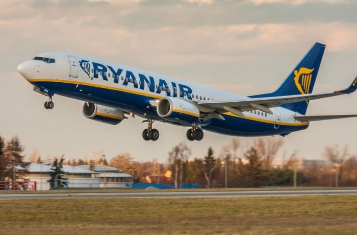 Ryanair и Wizz Air вытесняют других авиаперевозчиков с рынка Албании