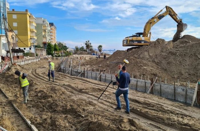 Обустройство набережной в Дурресе беспокоит горожан и туроператоров 
