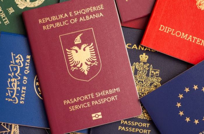 Разработка схемы инвестиционного гражданства в Албании "на паузе"