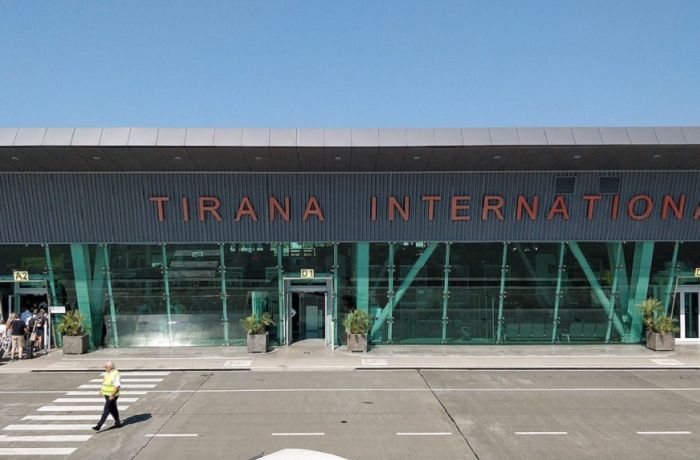 Аэропорт Тираны принял более 2,8 млн пассажиров за 4 месяца 2024 года