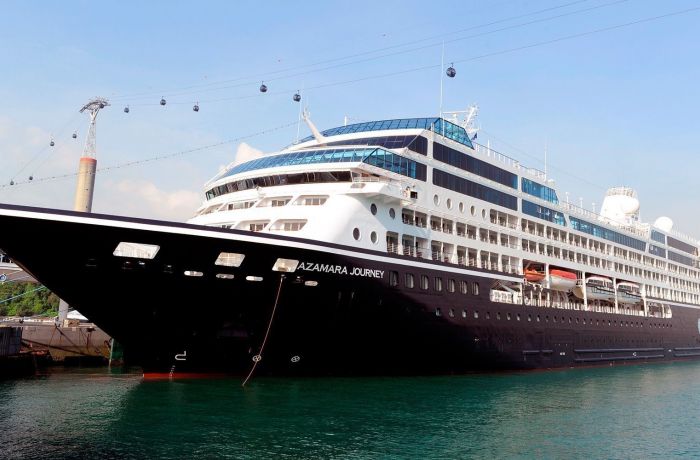 Круизный лайнер Azamara Journey привез новых туристов в Дуррес