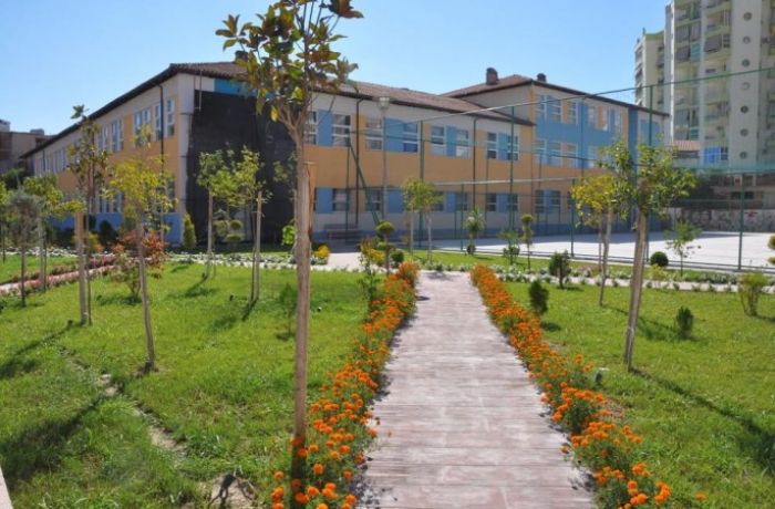 Как в Албании улучшают систему образования