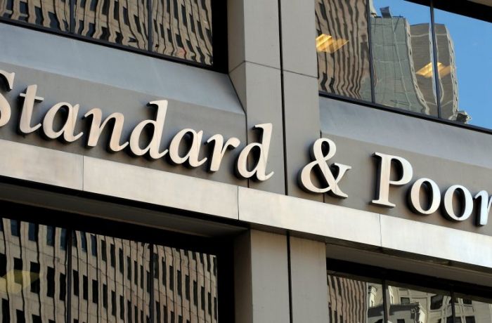 Standard & Poor's подтверждает рейтинг Албании на уровне 'B+', прогноз стабильный