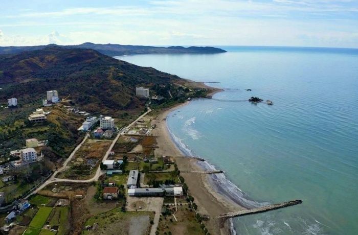 Жилье на побережье Албании становится источником дохода для иностранцев 