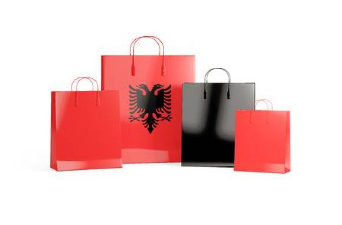 Использование полиэтиленовых пакетов в Албании упало на 70%