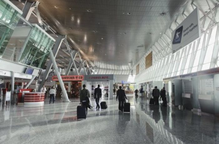 Хотите арендовать коммерческую недвижимость в Албании в месте с высокой проходимостью? Как насчет аэропорта?  