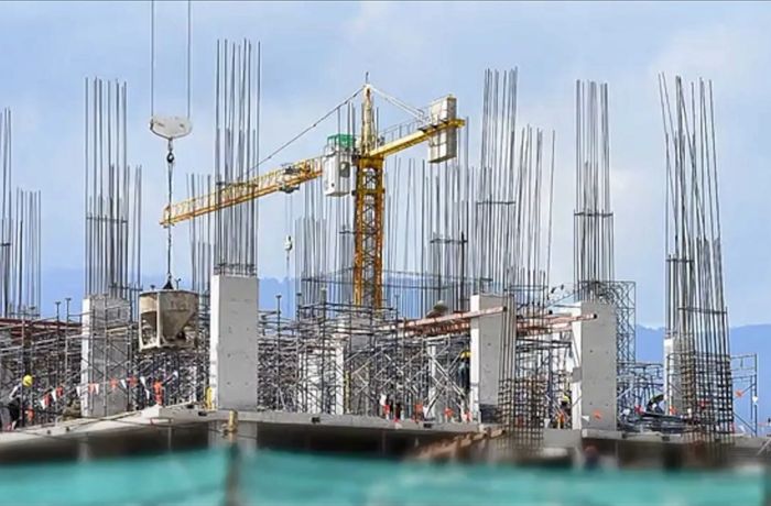 Застройщики в Албании ожидают снижения заказов и цен на жилье в 2024